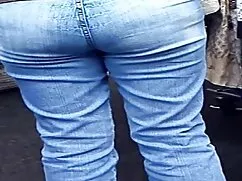 Masturbándose en el  ...