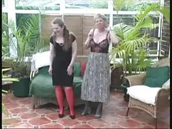 Rubia toma sexo anal ...