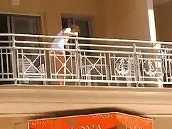 Mark mordió y arranc ...
